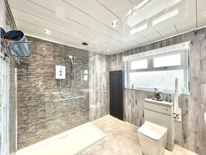 Photo 14- click for photo gallery